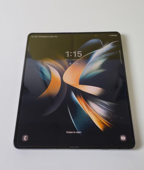 Samsung Galaxy Z Fold3 5G – 12GB RAM 256GB | Dual SIM | Sbloccato